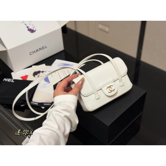 Chanel leather double-cap flap